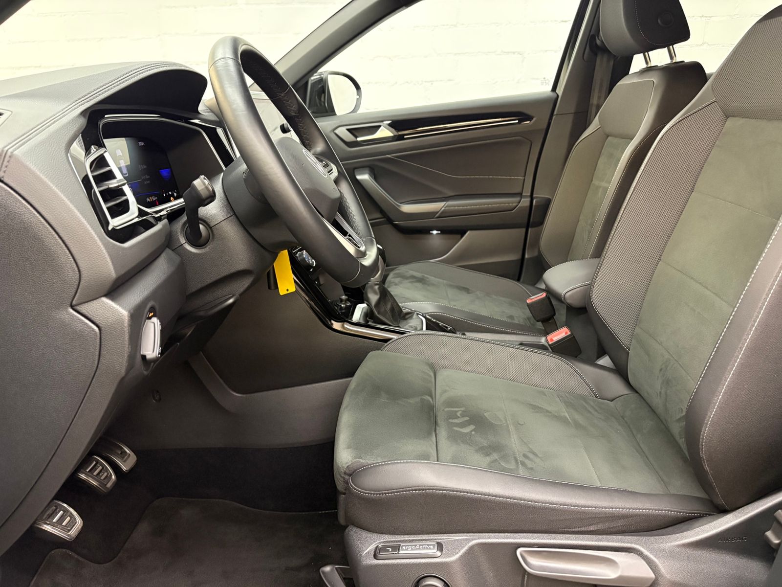 Volkswagen T-Roc - Bild 13