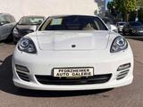 Porsche Panamera 4 S - Porsche Panamera aus 2010: 4s