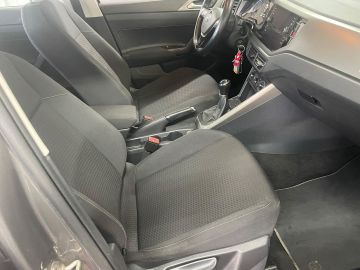 Volkswagen Polo - 8