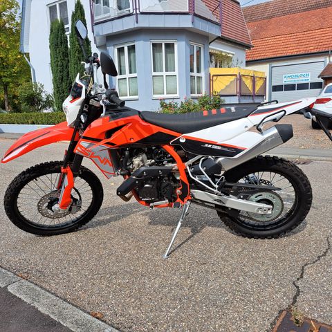 SWM RS 125 R