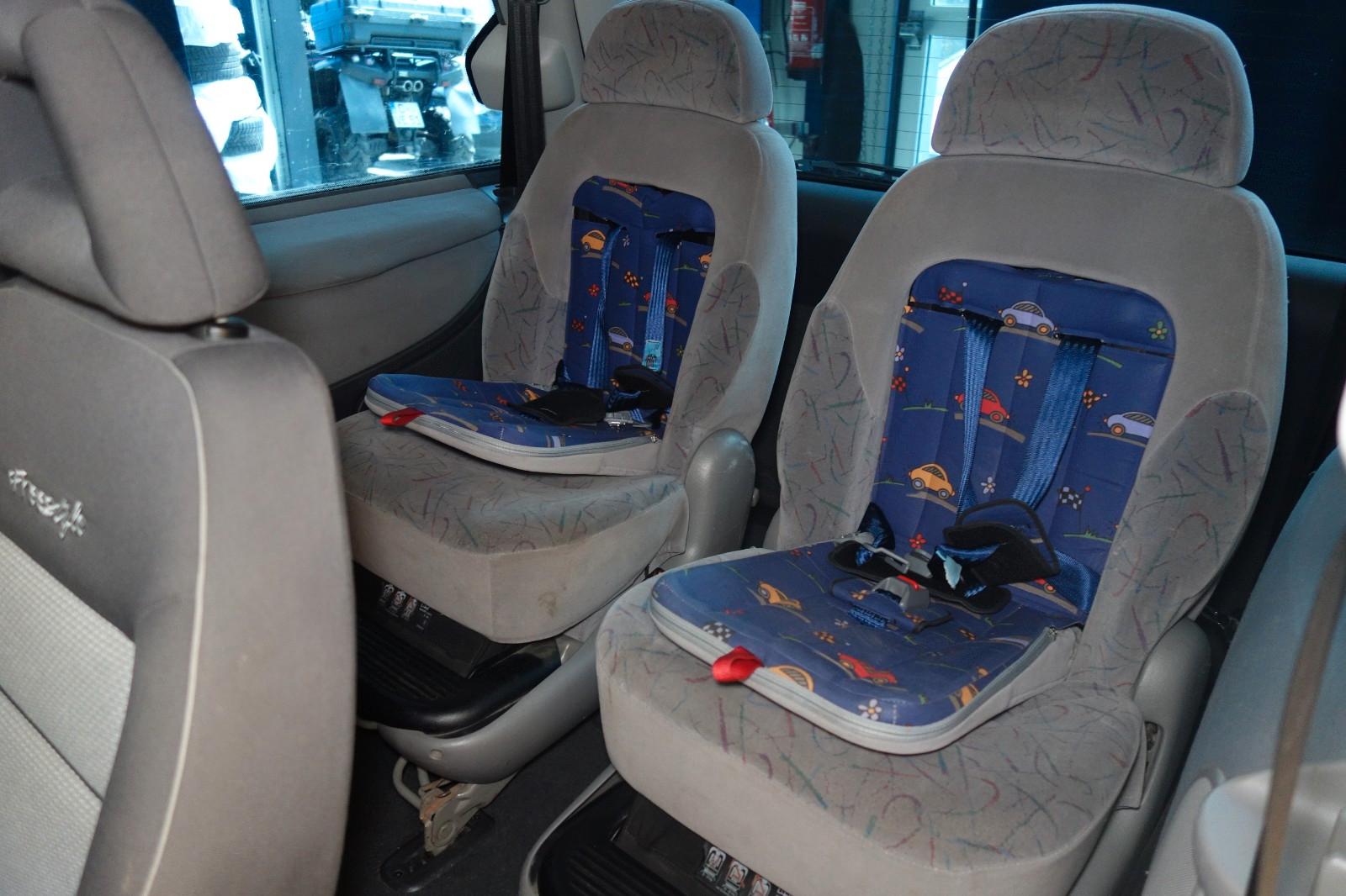 Volkswagen Sharan 2006 — photo 13