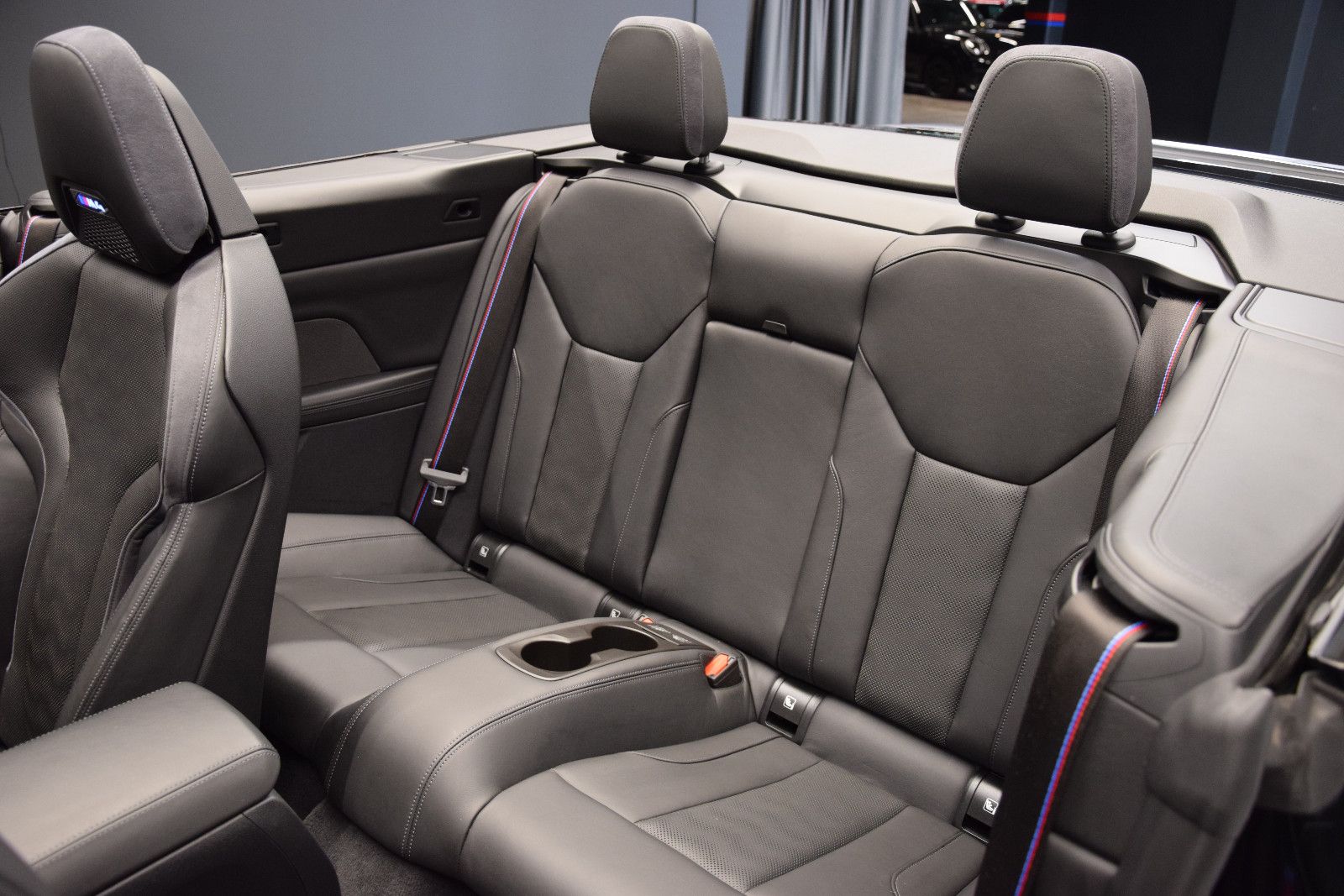 Fahrzeugabbildung BMW M4 Cabrio xDrive Competition ACC 360° H&k Leder