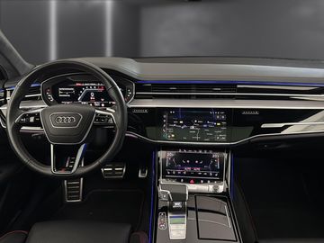 Audi S8 - 11