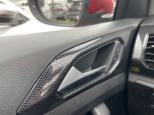 T-Cross 1.0 TSI Life IQ-Drive LED ACC Apple CarP