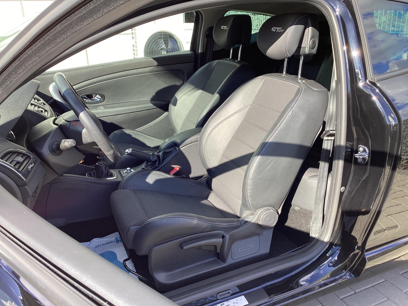Renault Megane III Coupe GT Line 1,5 dCi 110 FAP