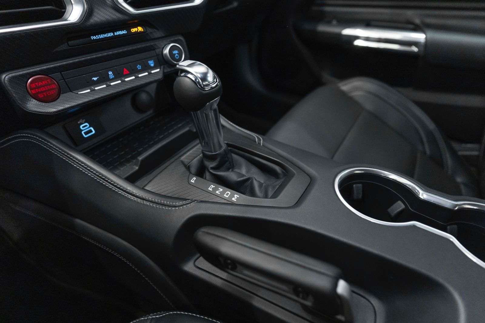 Fahrzeugabbildung Ford Mustang 5.0L V8 COYOTE KAM TOTW LED CARPLAY