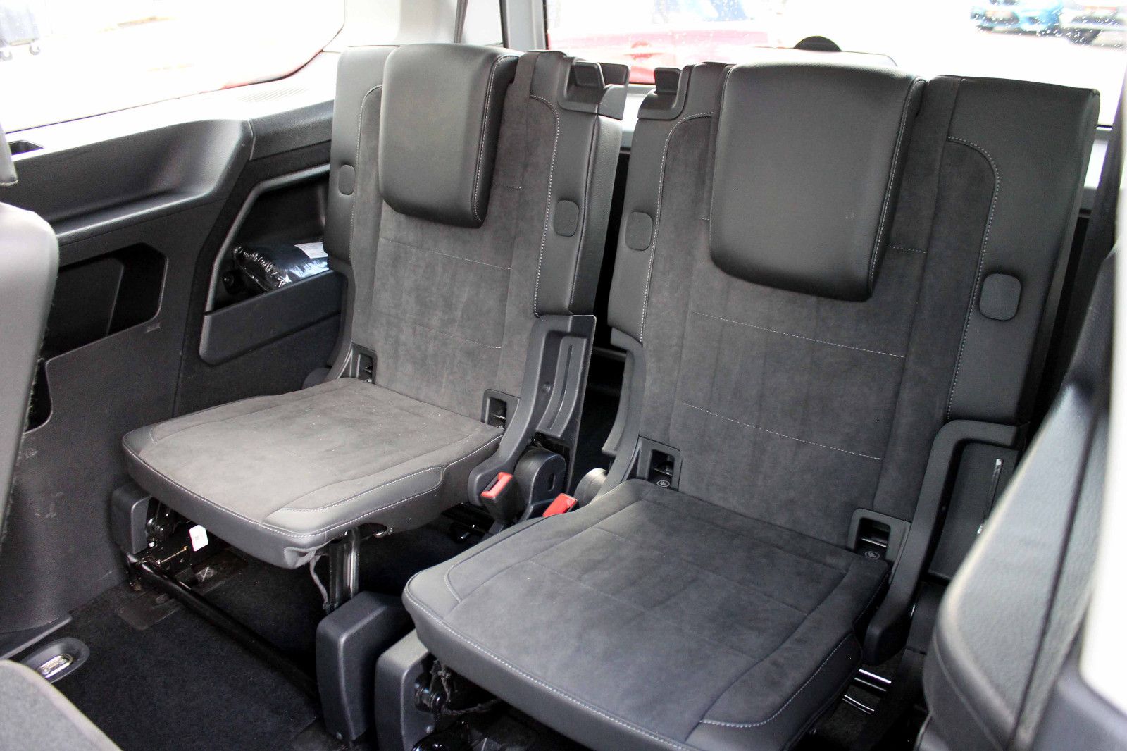 Fahrzeugabbildung Volkswagen Caddy Maxi Style Kombi 7-Stz. DSG ACC KAM AHK