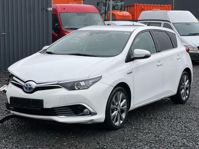 Toyota Auris-Hybrid Executive-AUTOMATIK-UNFALLAUTO-LIFT