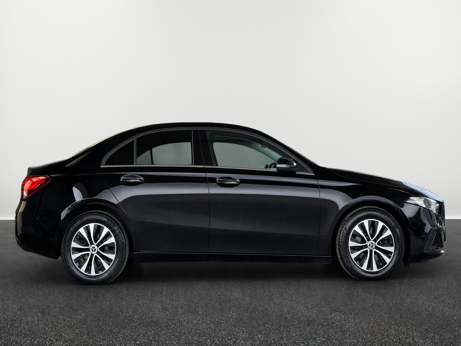 Mercedes-Benz A 180 - Bild 25