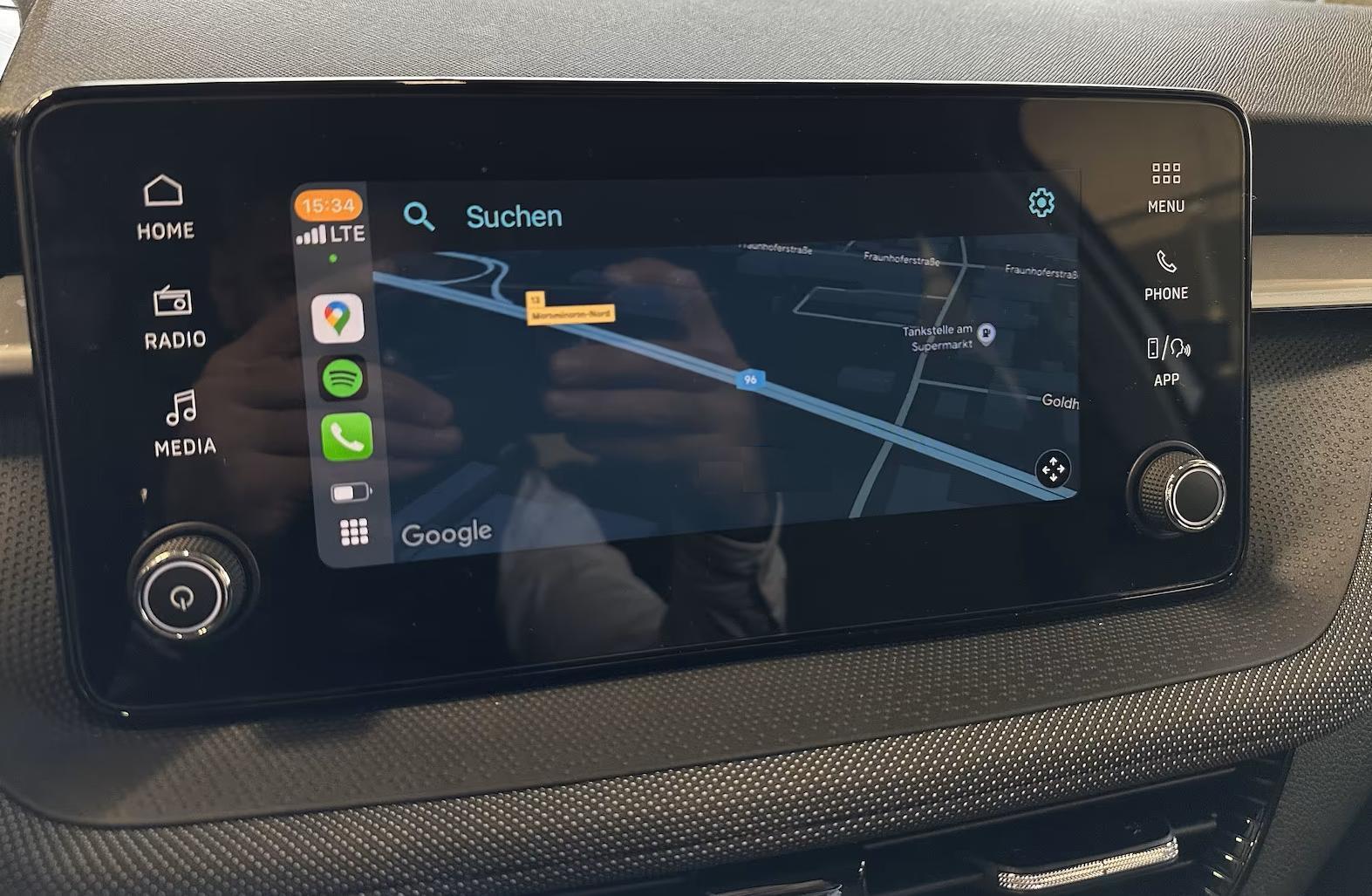 Skoda Fabia Selection 6-Gang Parkpilot+Kamera SOFORT