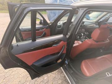 2009 BMW X1 — миниатюра 12