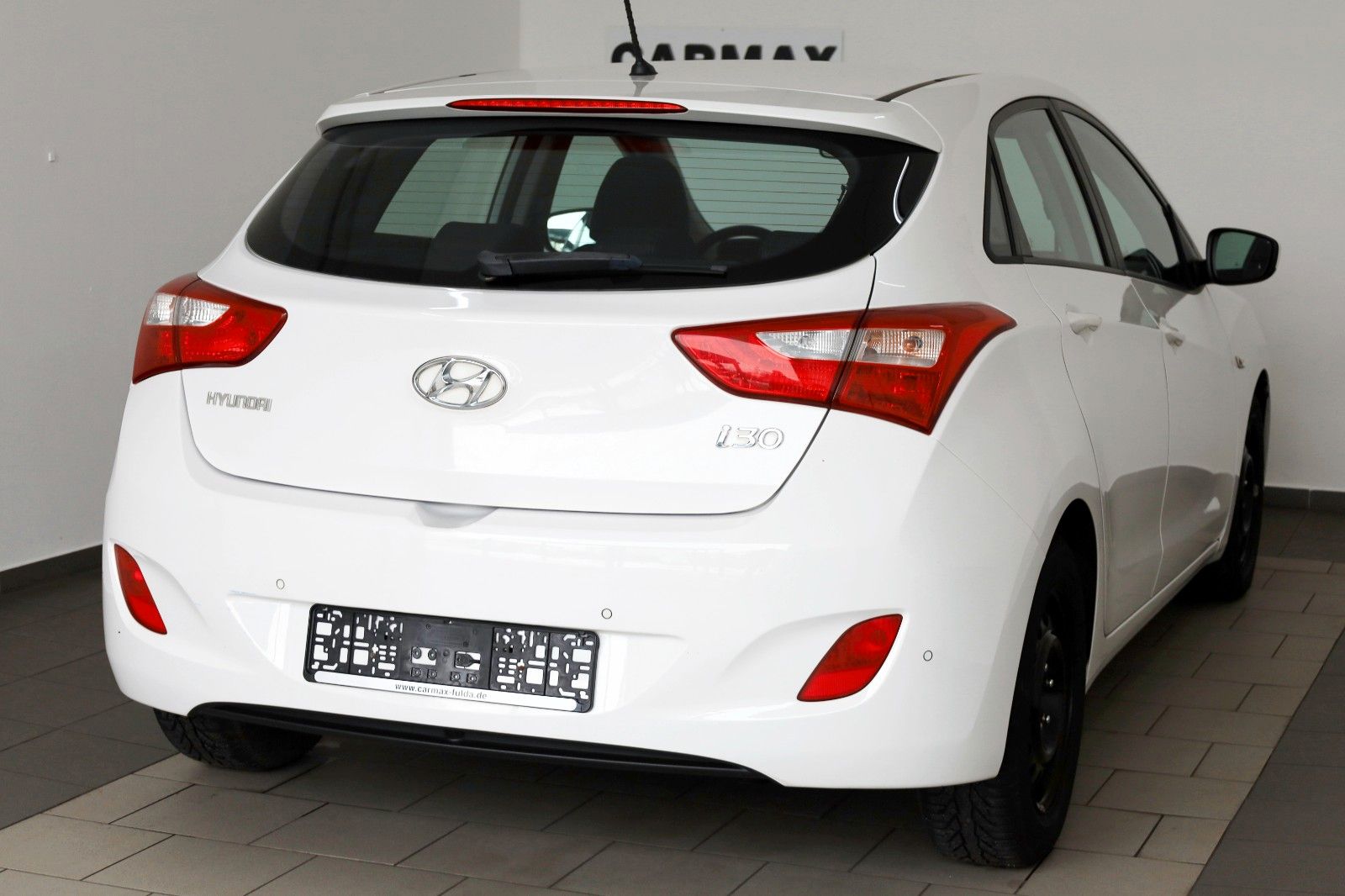 Fahrzeugabbildung Hyundai i30 FIFA World Cup Edition SH,PDC,8 fach bereift