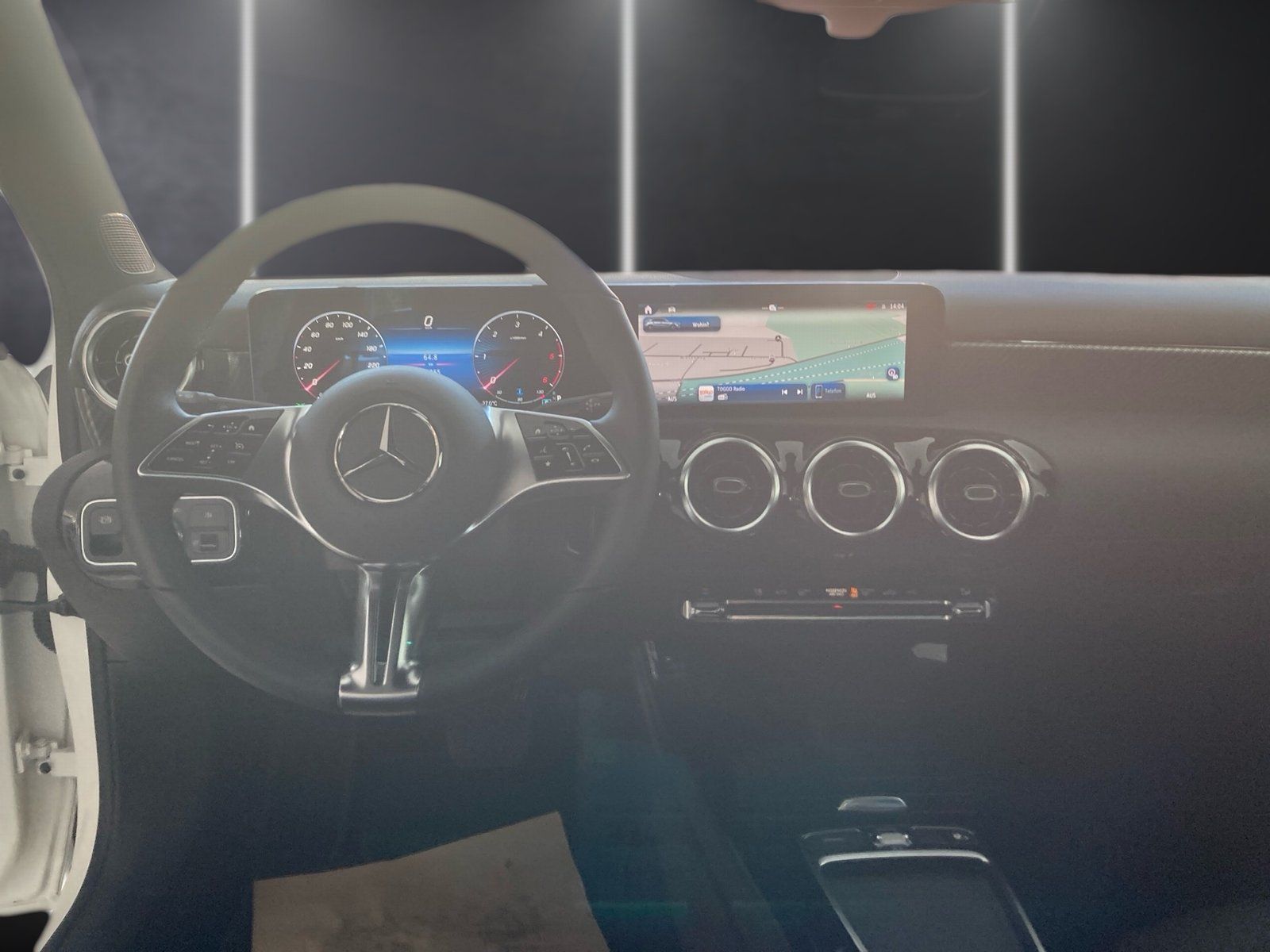 Fahrzeugabbildung Mercedes-Benz A 200 d Progressive*MBUX*Kamera*LED*CarPlay*Spur