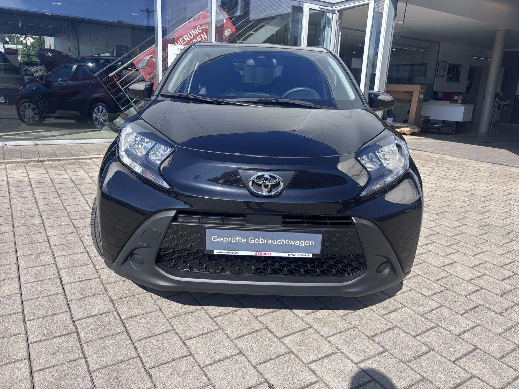 Toyota Aygo X Play