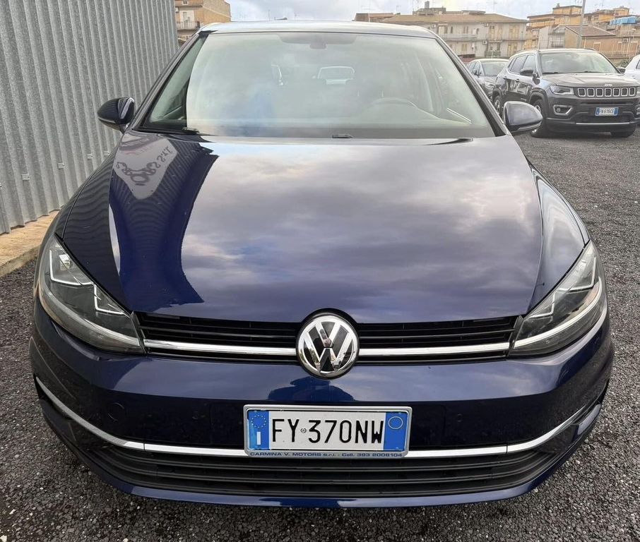 Image of Volkswagen Golf
