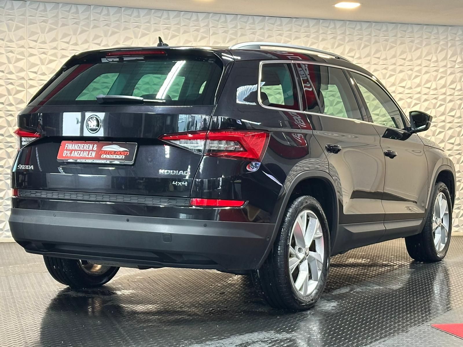 SKODA Kodiaq 2.0TDI STYLE 4x4* LED#SHZ#LH#ACC#KEYL#AHK - Image 8