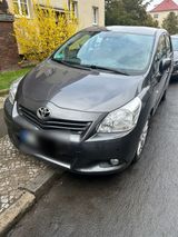 Toyota Verso 1.8 7 Sitzer Automatik - Toyota Verso aus 2009