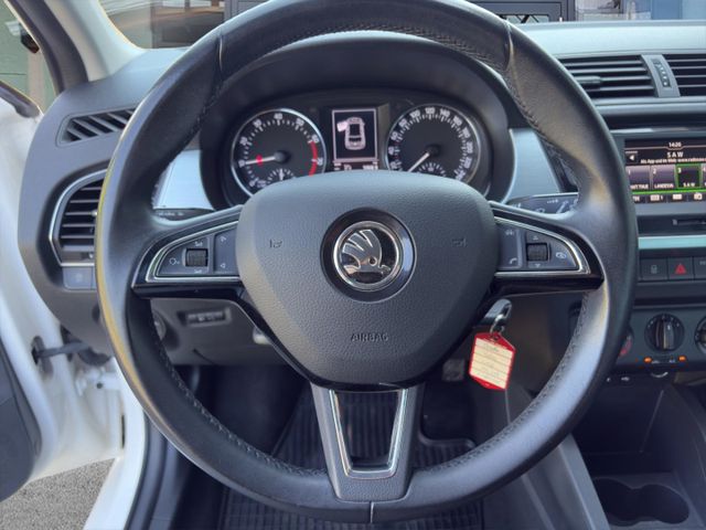 Skoda Fabia Ambition 1.0 TSI °AHK°PDC°SHZ°
