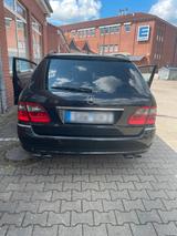 Mercedes-Benz Mercedes Benz E Klasse 320 W211 - Mercedes-Benz E 320 mit Diesel-Antrieb: Kombi