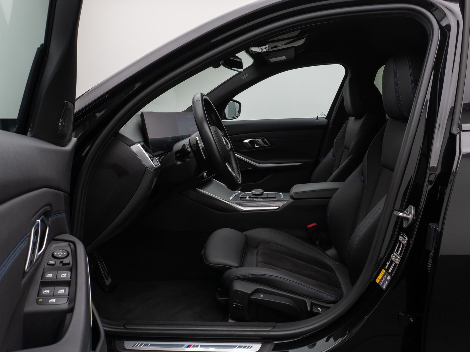 Fahrzeugabbildung BMW 330e M Sport Kamera DAB H/K CockPit+ Stop&Go 19"