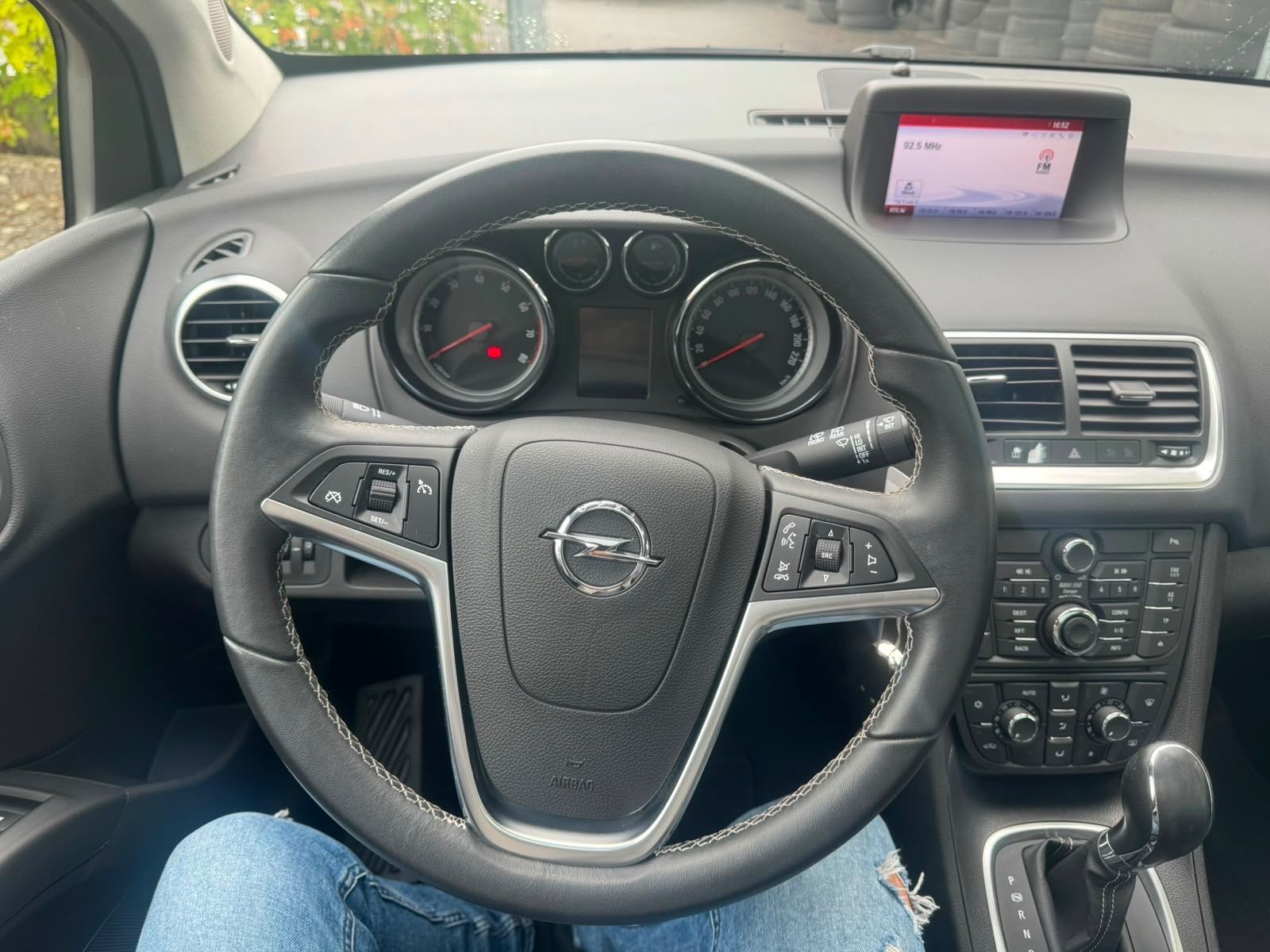 Fahrzeugabbildung Opel Meriva B Innovation Panorama+Klima