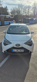 Toyota Aygo 2018 X PLAY X CONNECT Top gepflegt - Toyota Aygo (X): Play Connect