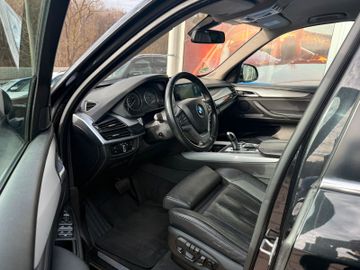 Bild 12 BMW X5 xDrive 25d *Vollleder*7-Sitz*