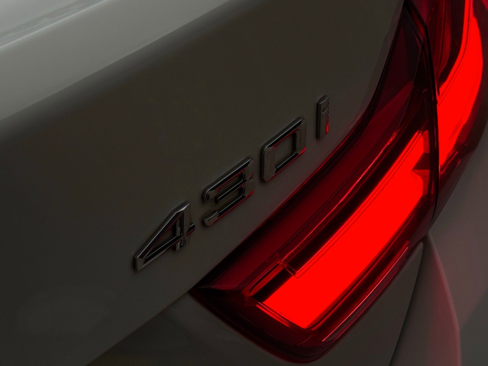 Fahrzeugabbildung BMW 430i Coupe M Sport Navi SHZ PDC Temp LED 19"