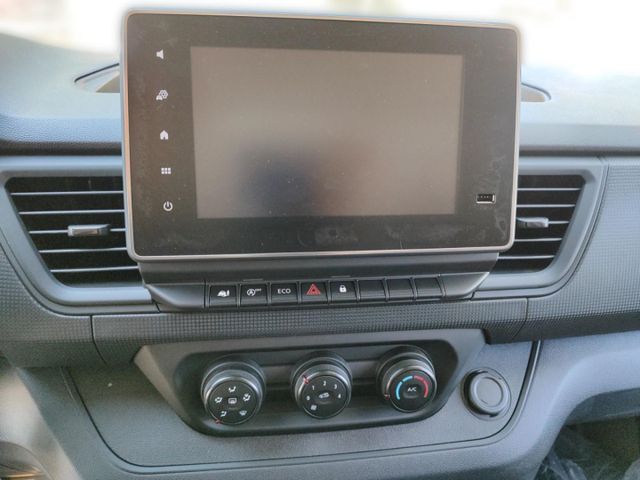 NISSAN Primastar (Bild 19 von Array)