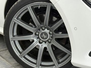 Mercedes CLA 180 Shooting Brake - 4