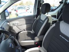 Fahrzeugabbildung Dacia Dokker Stepway Plus KAMERA DAB NAVI 1. HAND