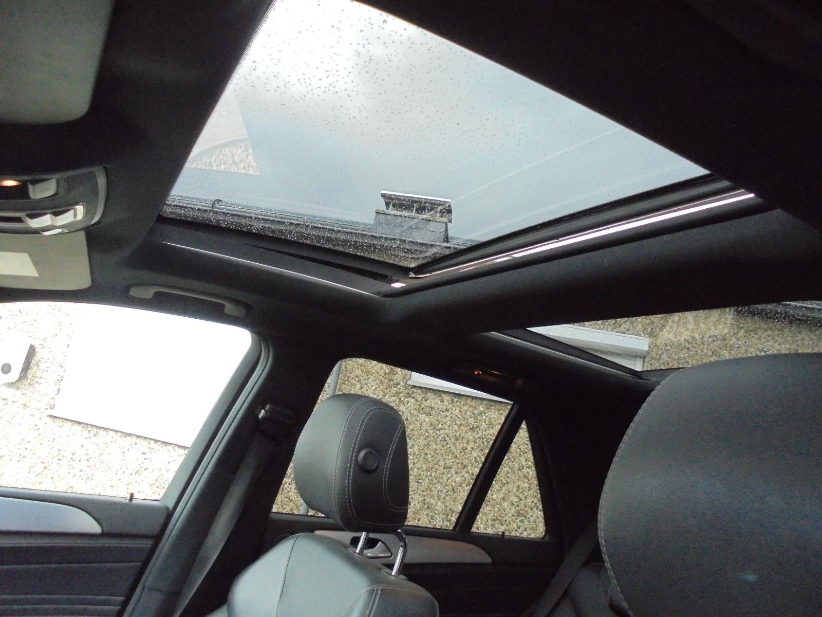 Mercedes-Benz ML 350 CDI BlueTec 4Matic AMG-Line Panorama