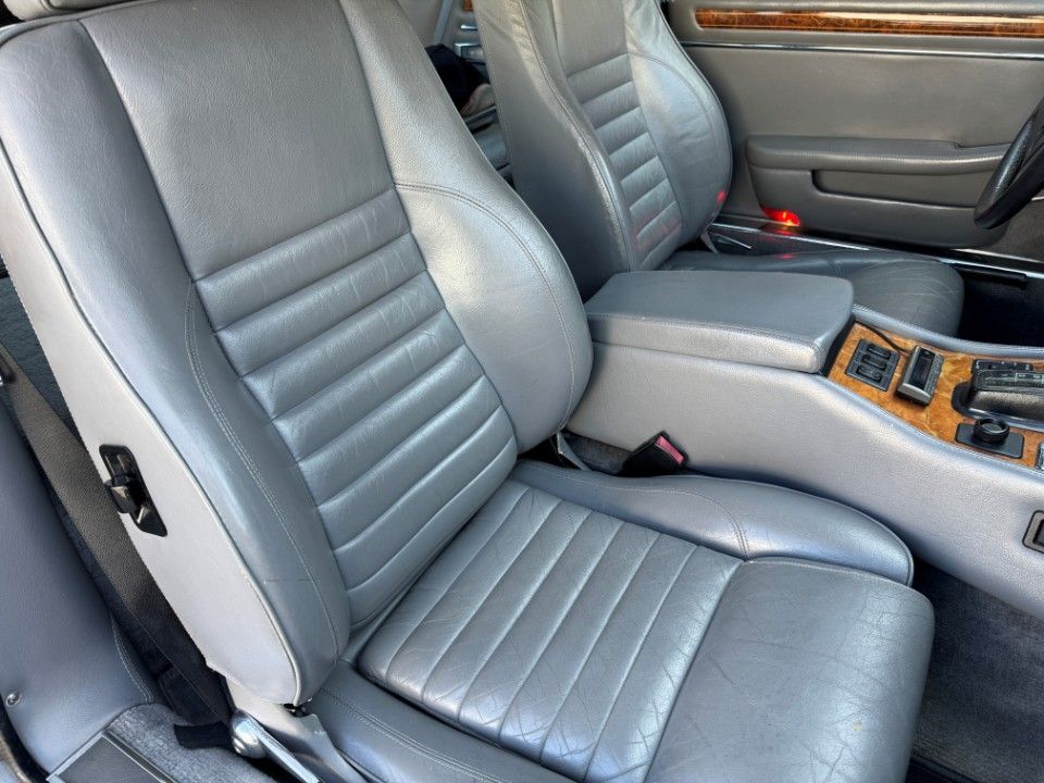 Fahrzeugabbildung Jaguar XJS 12 Zylinder Cabrio H. Zul. HU Neu