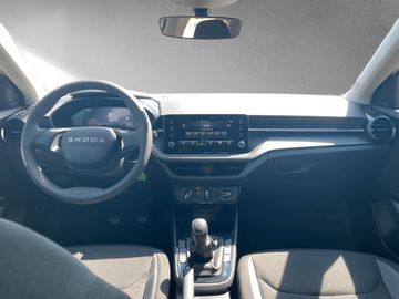 Skoda Fabia 1.0 TSI Essence *ALU*DAB*LED*PDChi*SHZ*TEL