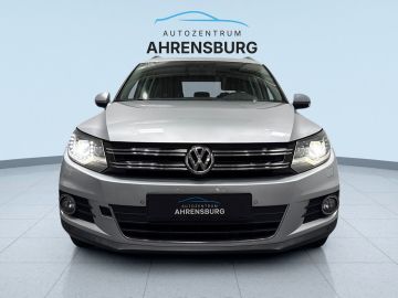 Volkswagen Tiguan - 2