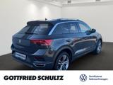 Volkswagen T-Roc 1.5 TSI DSG 18 ZOLL AHK PANO SHZ NAVI CARP - VW T-Roc Gebrauchtwagen in Düsseldorf