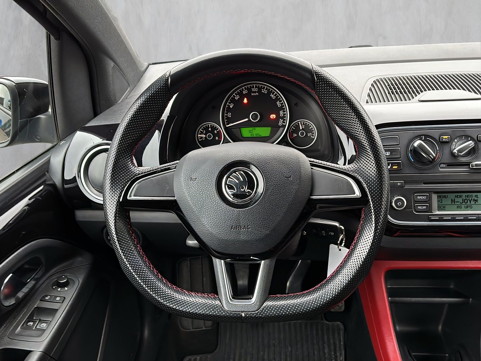 Fahrzeugabbildung SKODA Citigo Monte Carlo 1.0 MPI DAB SITZHEIZUNG KLIMA