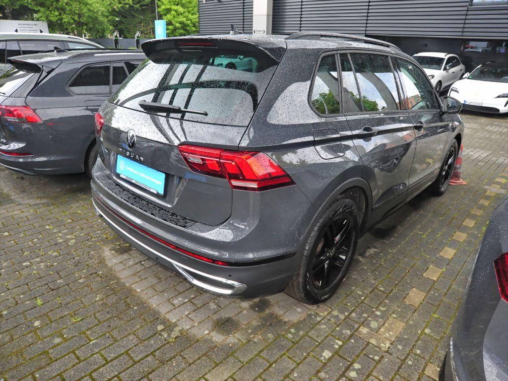 Volkswagen Tiguan 2.0 TDI Urban Sport Matrix Standheiz. AHK foto 4