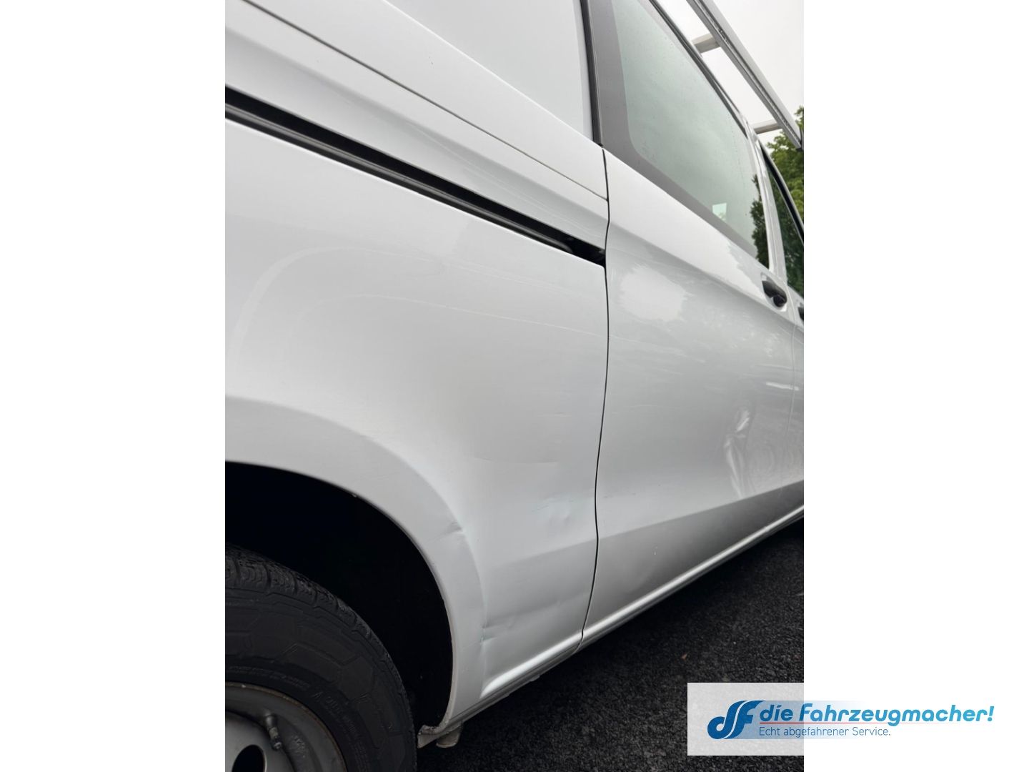 Fahrzeugabbildung Mercedes-Benz Vito Mixto 116CDI 4x4 extralang SORTIMO AHK Navi