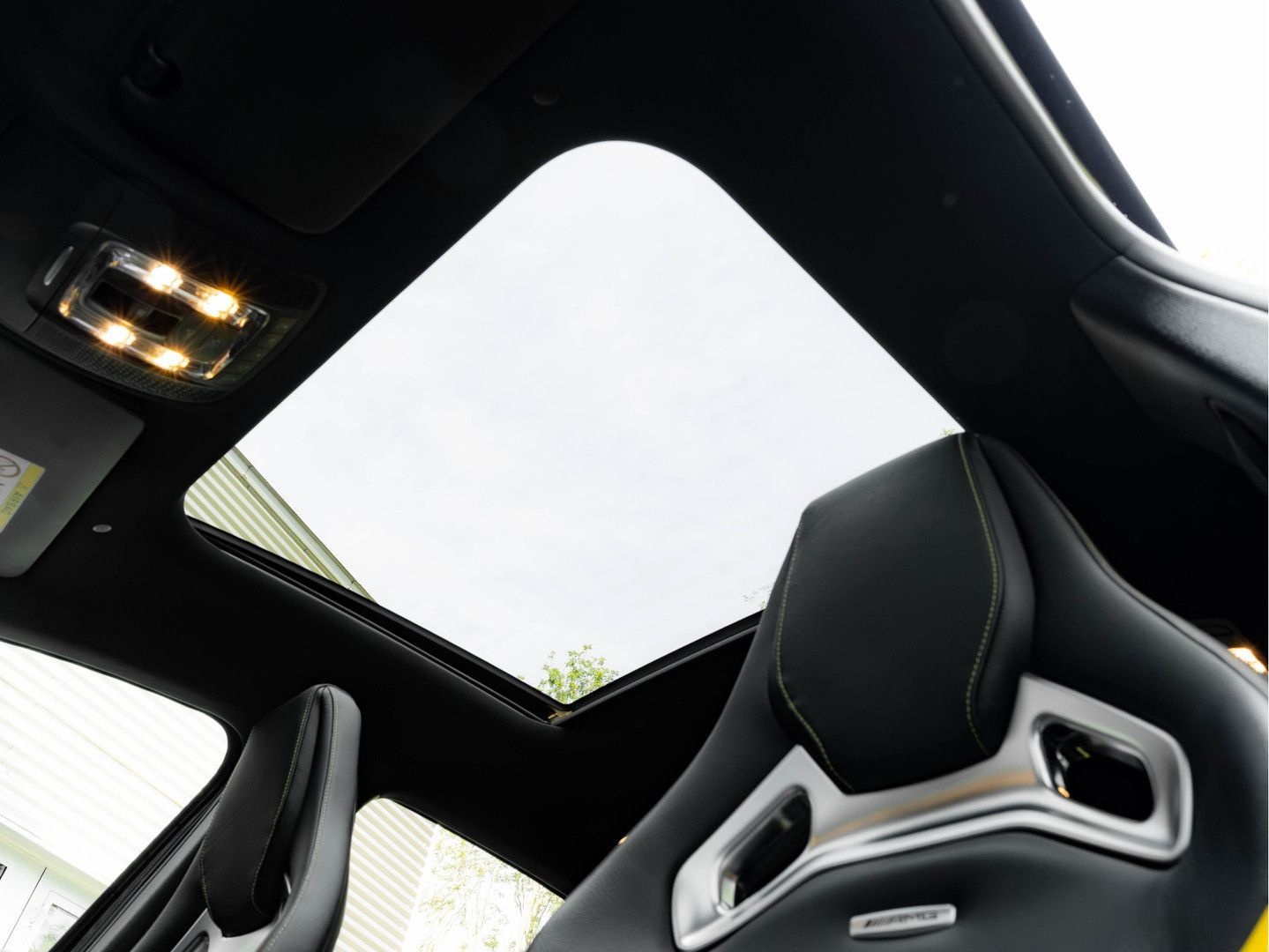 Mercedes-Benz A 45 AMG S 4MATIC+ - Pano - Schaalstoelen - Mill imagem 3