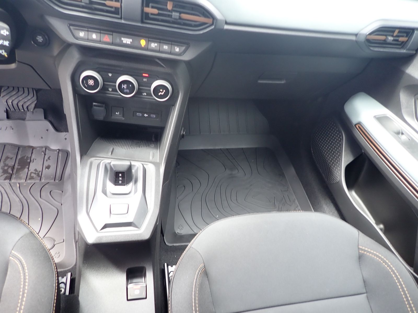 Fahrzeugabbildung Dacia Jogger Extreme Eco-G 120 auto