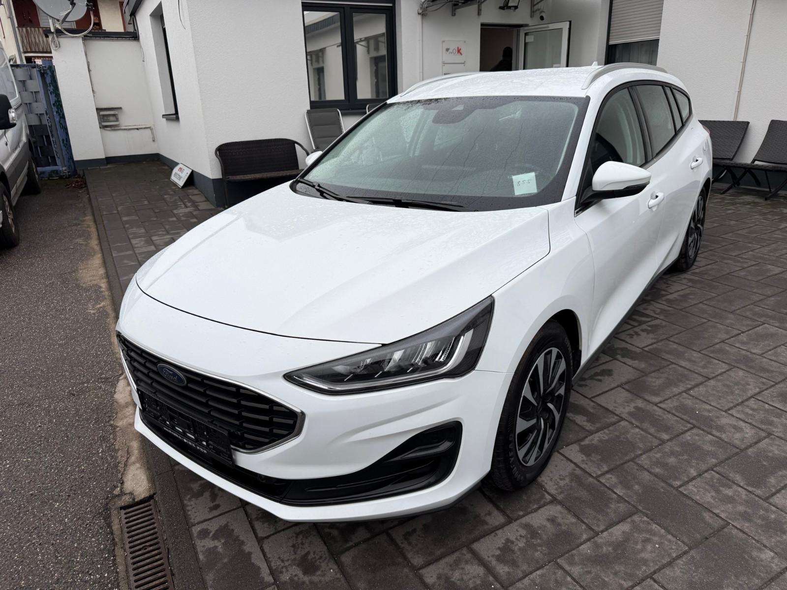 Ford Focus Turnier Titanium LED Automatik