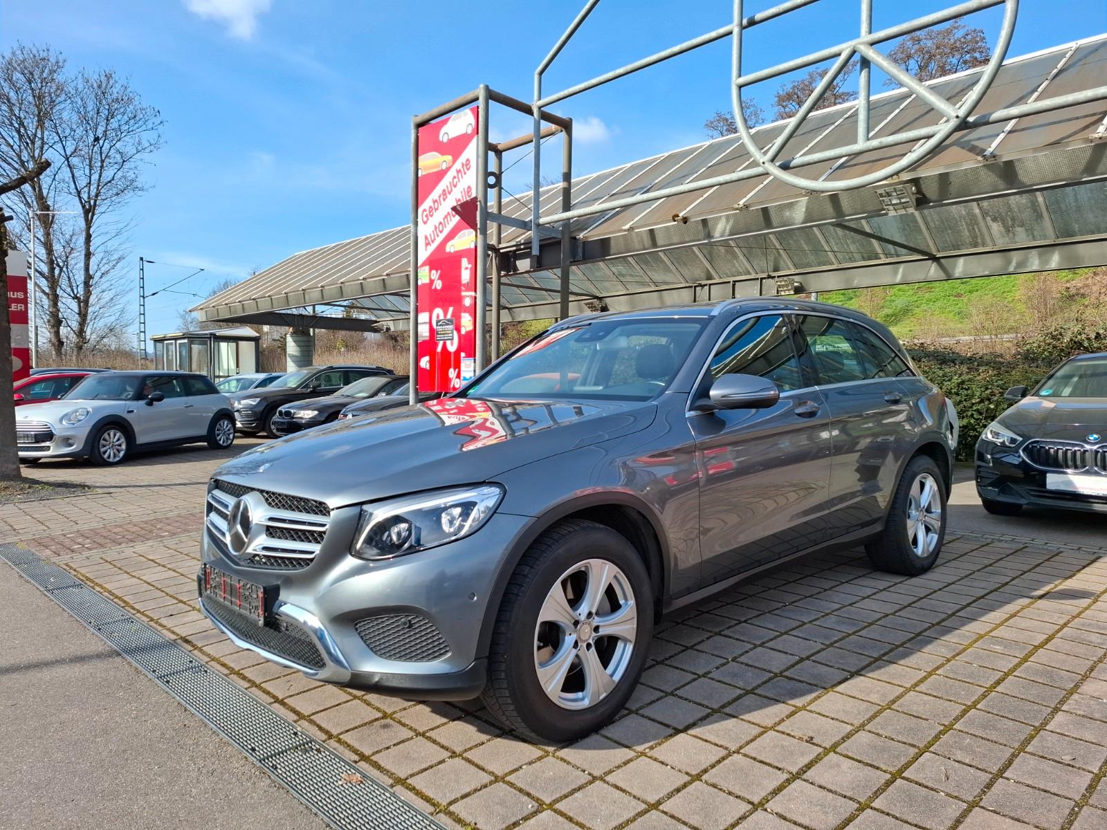 Mercedes-Benz GLC 250d 4Matic 1.HAND Distronic Kamera LED