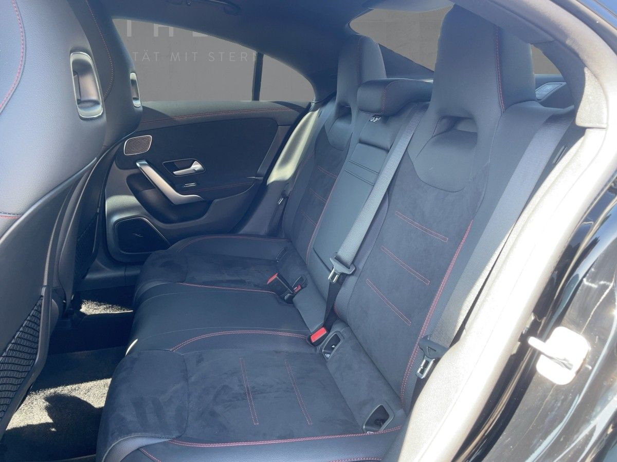 Fahrzeugabbildung Mercedes-Benz CLA 220 d Coupe AMG/Night/360°/AHK