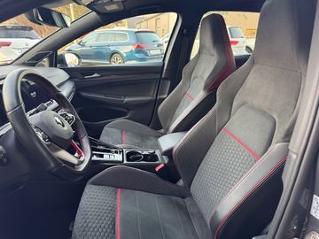 Bild 6 VW Golf VIII GTI Clubsport 2.0 TSI DSG Navi Pano-S