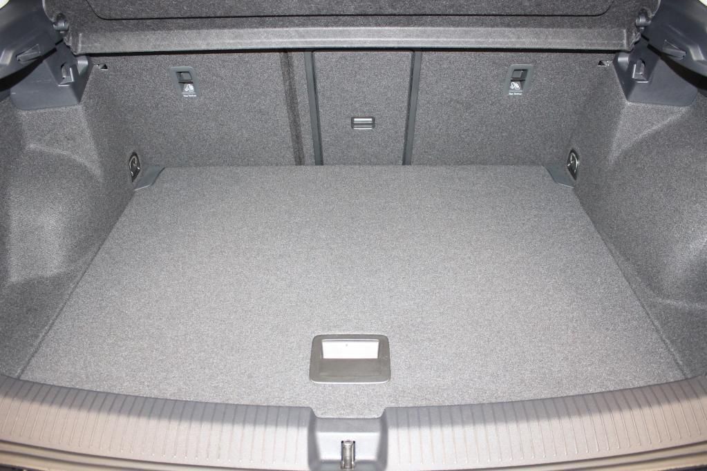 Volkswagen T-Roc Life 1.5 TSI 110kW 7-Gang DSG 4 Türen