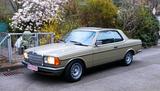 Mercedes-Benz Mercedes W 123 230 CE - Mercedes-Benz 230 Gebrauchtwagen in Hamburg
