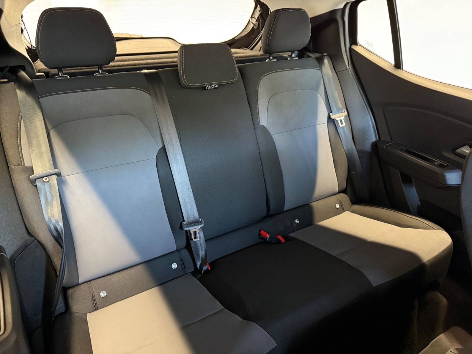 Fahrzeugabbildung Dacia Sandero III Stepway Extreme CVT, WENIG KM!