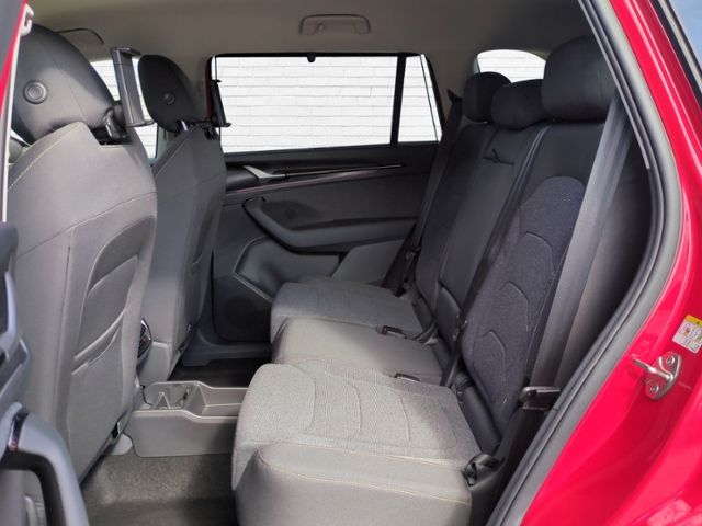 Fahrzeugabbildung SKODA Kodiaq 1.5 TSI iV Selection HYBRID AHK MATRIX NA