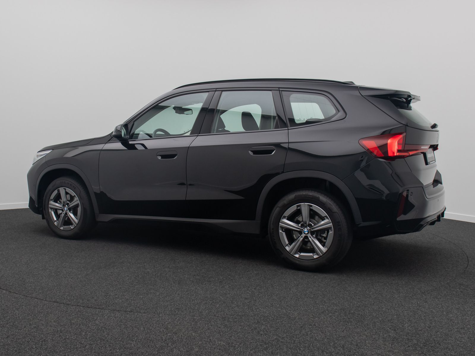 Fahrzeugabbildung BMW X1 sD18d GeschwindigReg DAB Kamera DigitalKey